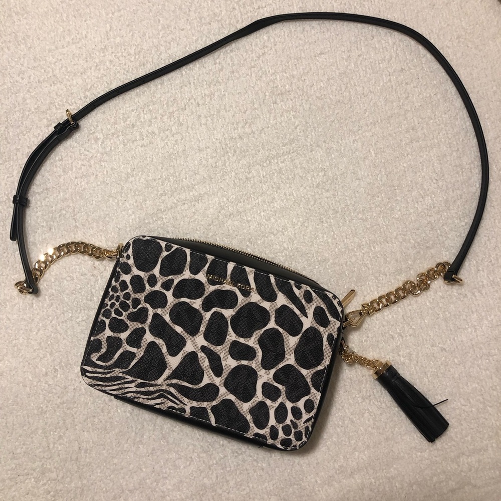 Michael Kors Jet Set Crossbody Bag Animal Print Gold Chain Leather Purse